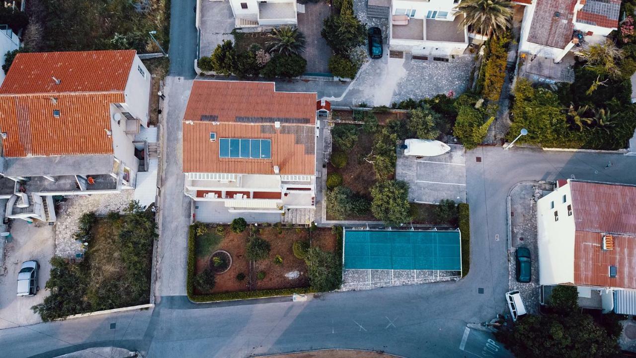 Apartments & Rooms Peranic 诺瓦利娅 外观 照片